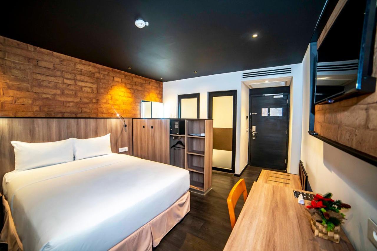 Onomo Hotel Douala Luaran gambar