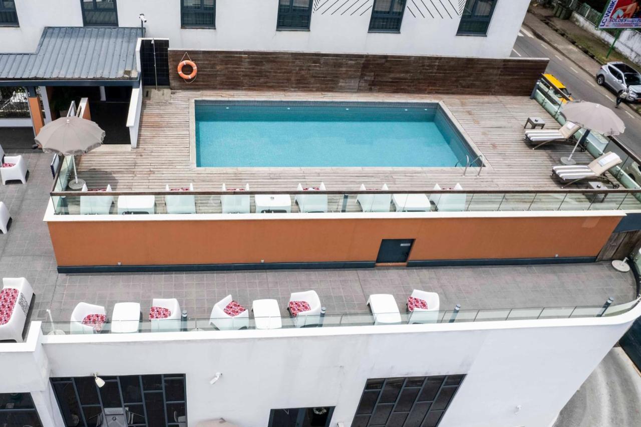 Onomo Hotel Douala Luaran gambar